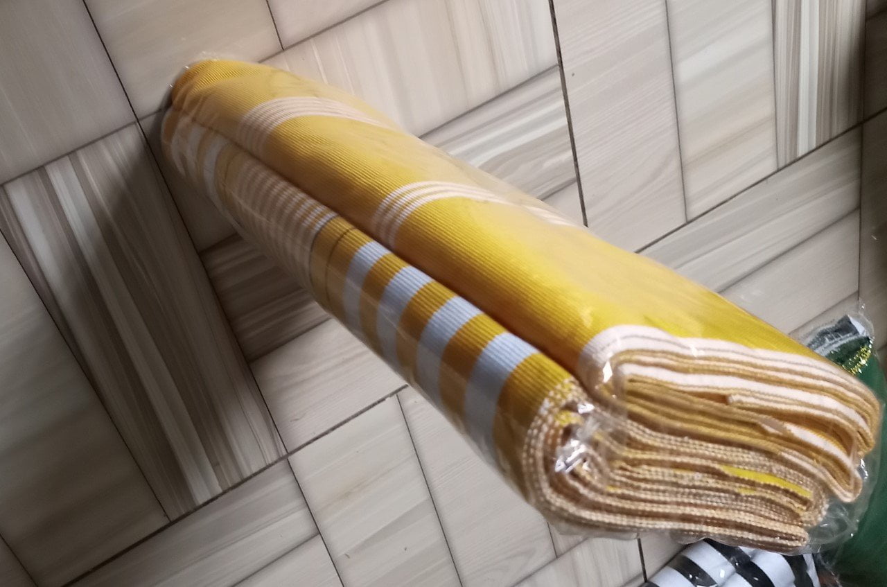 Ghanaian traditional cloth – CC yellow with white stripes Ghanaian traditional cloth - Image 4