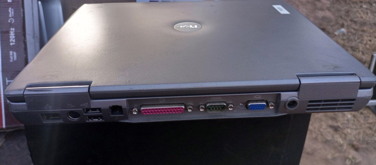 DELL Latitude D610 Laptop - Image 2